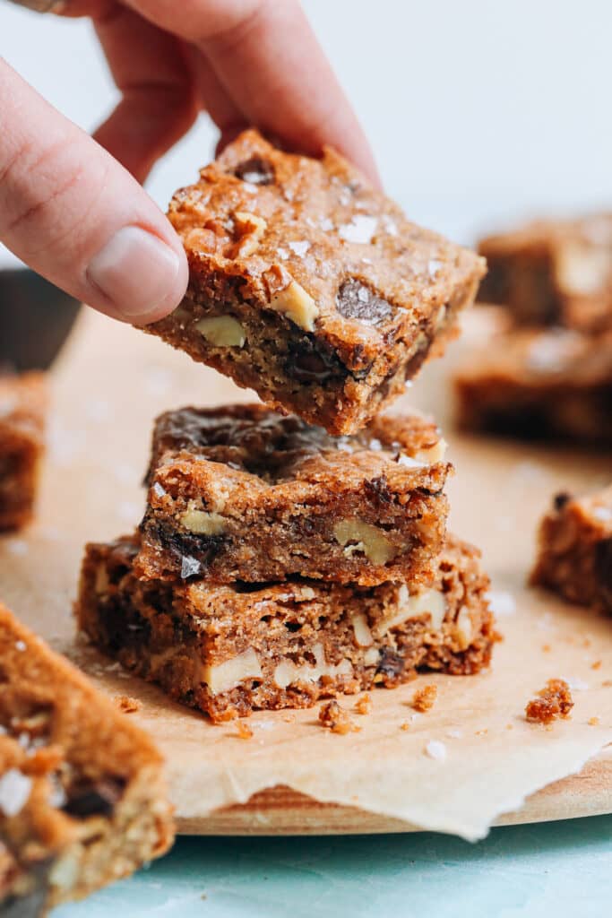 Chocolate Chip Cookie Bars (V + GF)