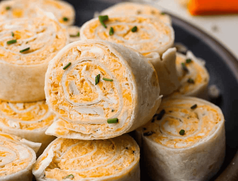 Buffalo Chicken Pinwheels | The Recipe Critic